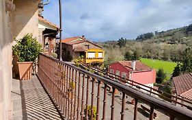 Casona De La Pinta